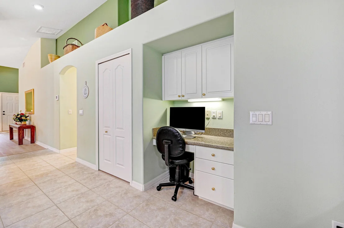 Photo of 7168 Broderick Drive