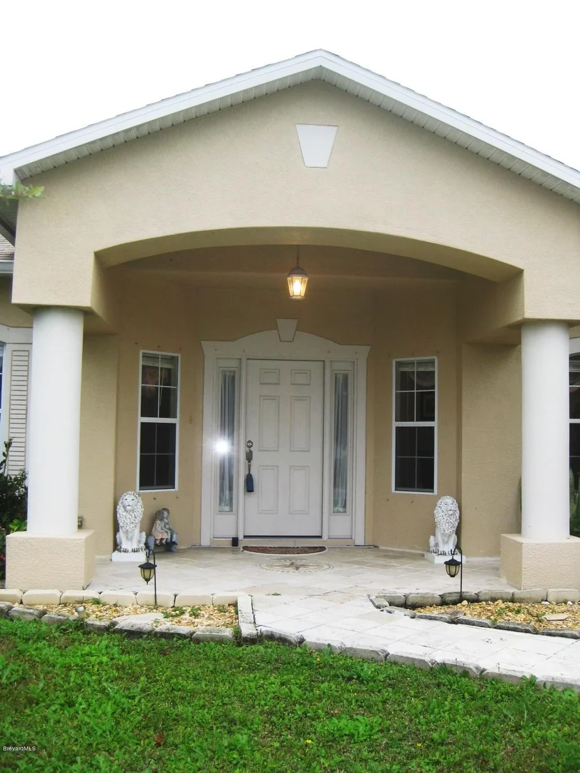 Photo of 1306 NW Jupiter Boulevard
