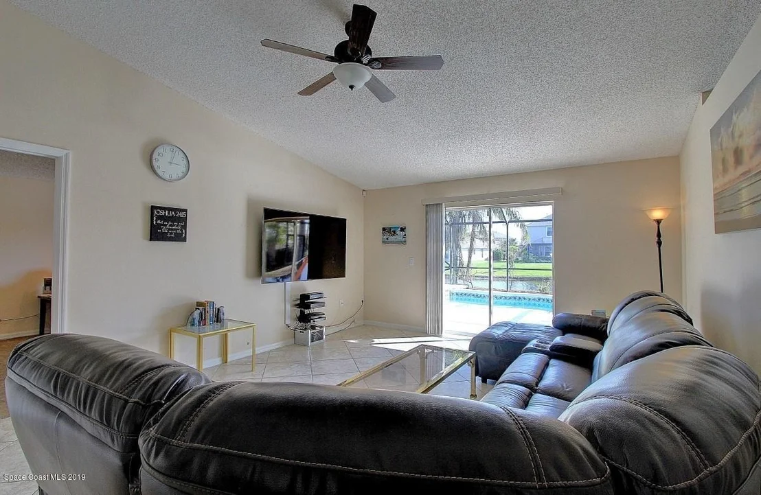 Photo of 4547 Four Lakes Drive