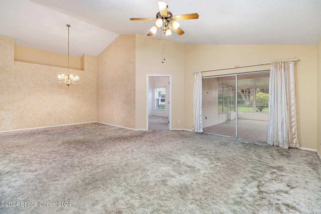 Photo of 2327 Hidden Pine Lane NE