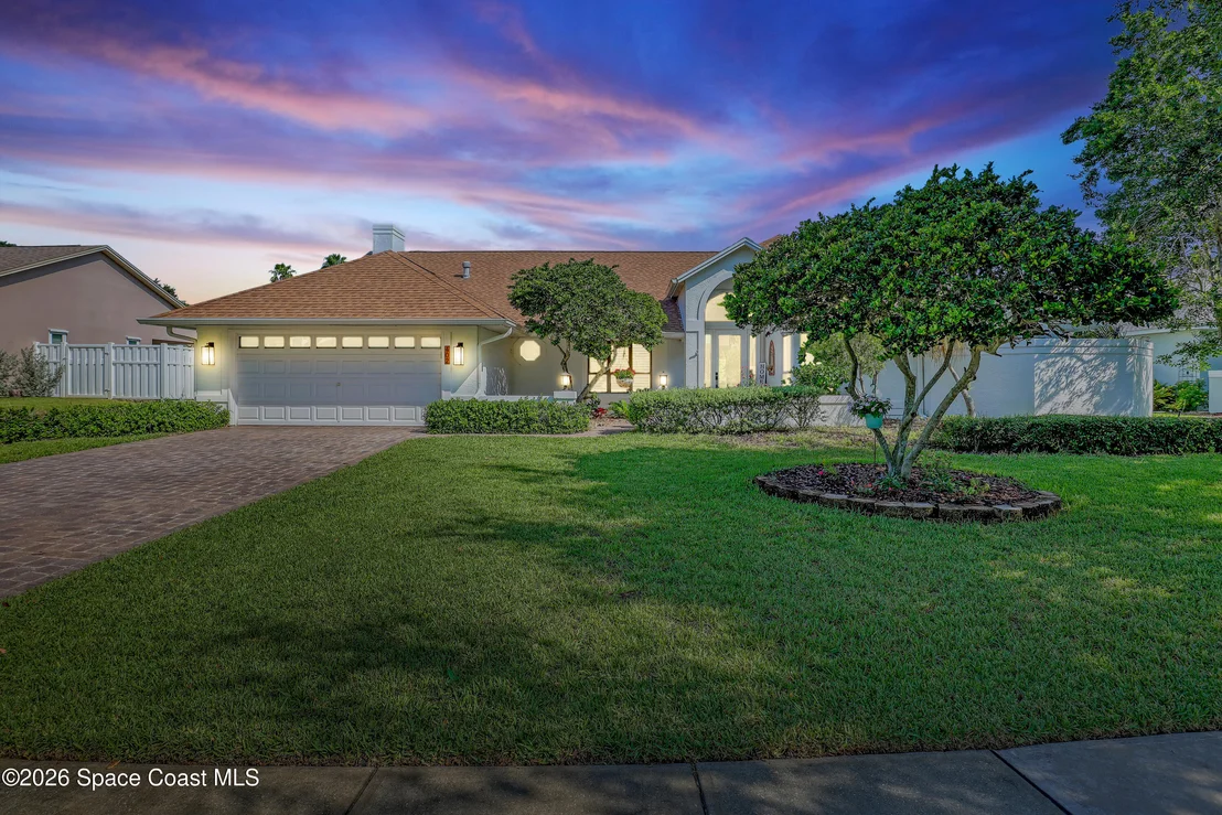 Photo of 402 Peregrine Drive