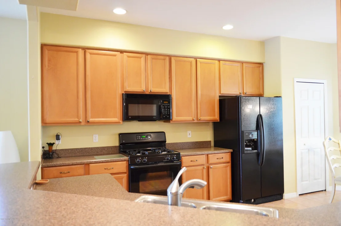 Photo of 4500 Portage Trail