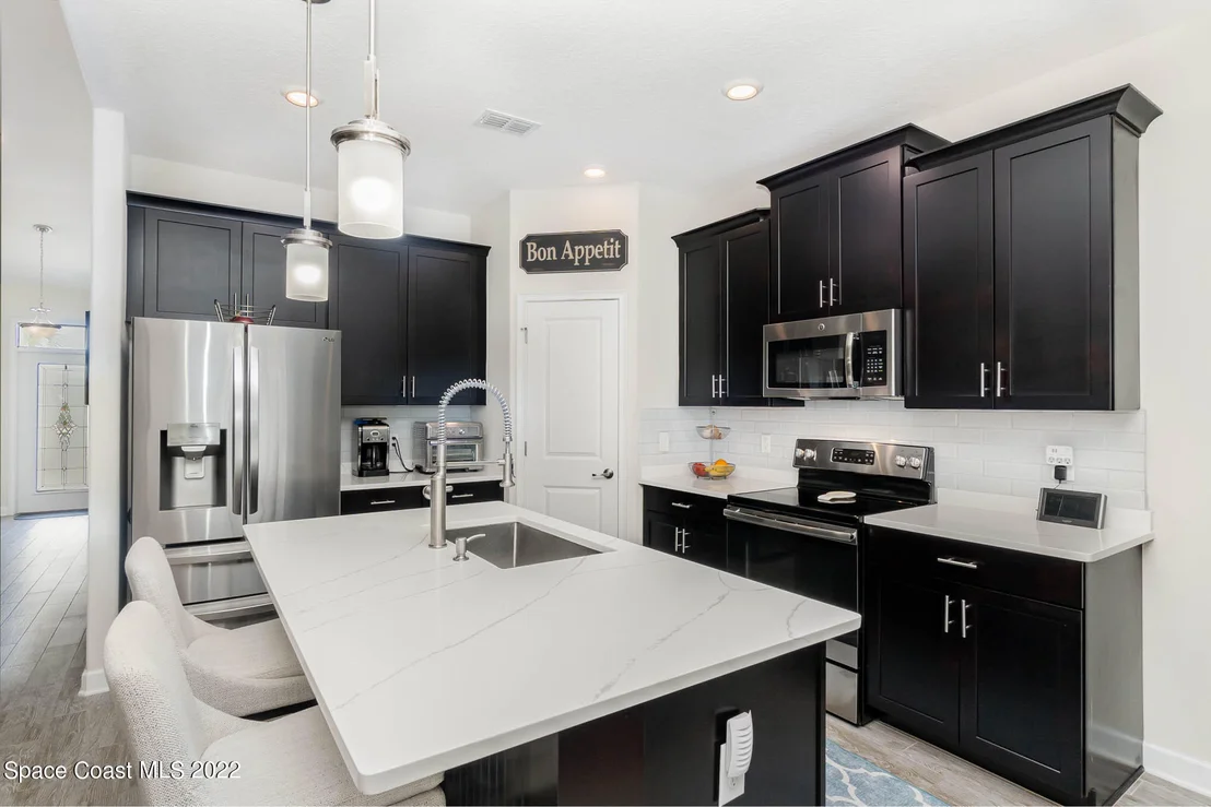 Photo of 6967 Toland Drive