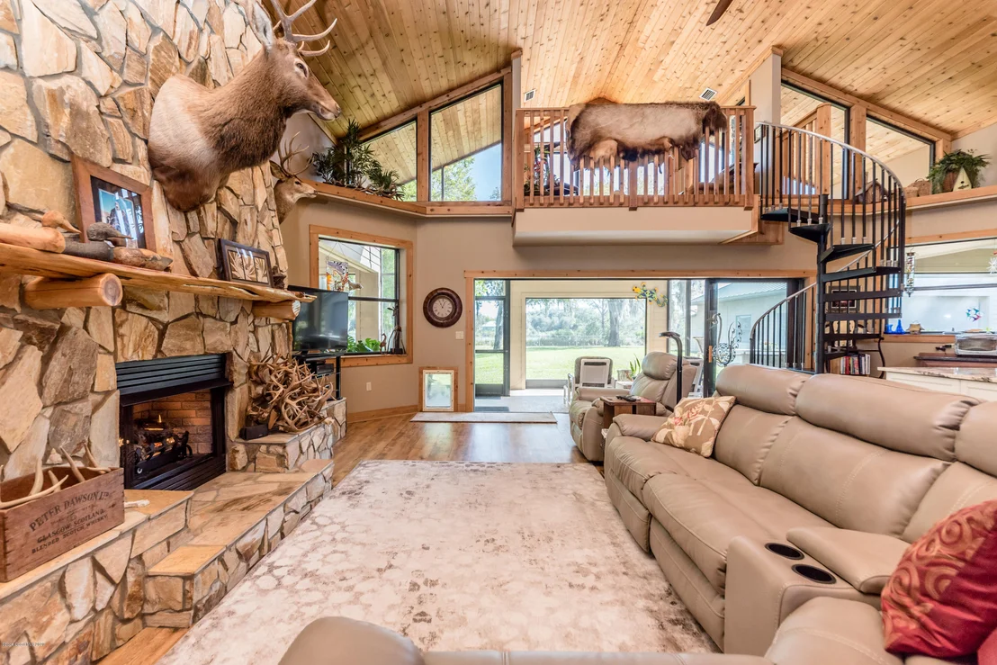 Photo of 805 Brush Lane