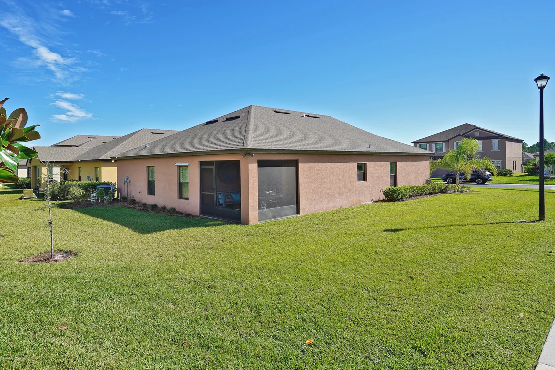 Photo of 505 Trymore Drive SE