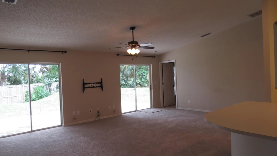 Photo of 6120 Edison Street