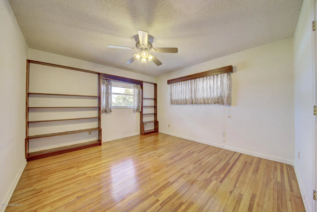 Photo of 381 Chester Drive