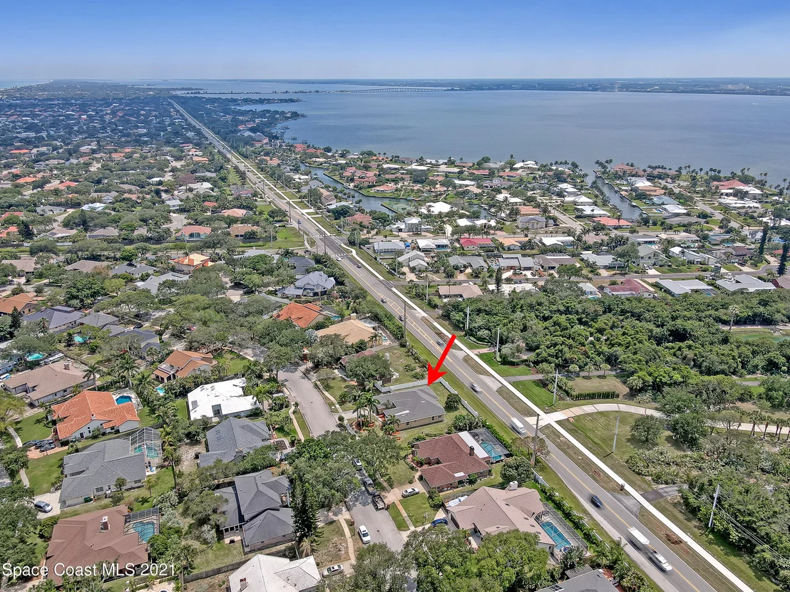 Photo of 703 Peregrine Drive