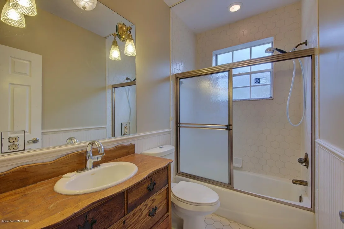 Photo of 1511 Rockledge Drive