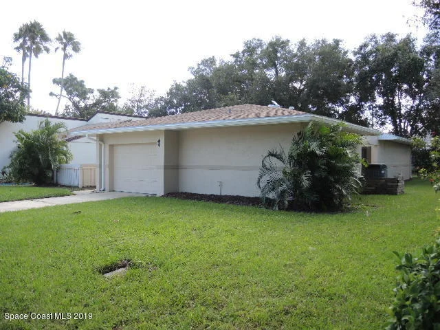 Photo of 335 Mission Oak Drive