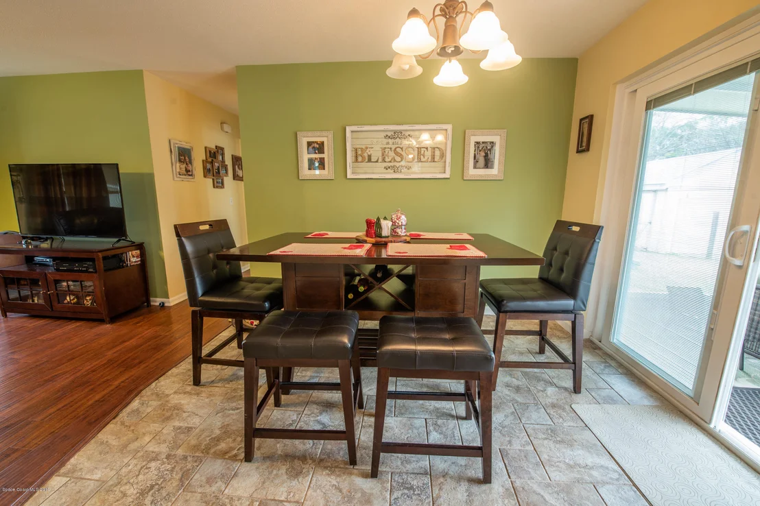 Photo of 2820 Shepard Drive
