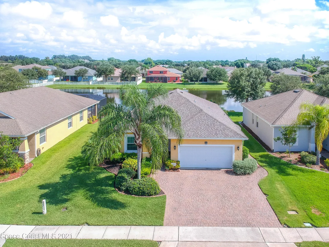 Photo of 1462 Hemingway Boulevard