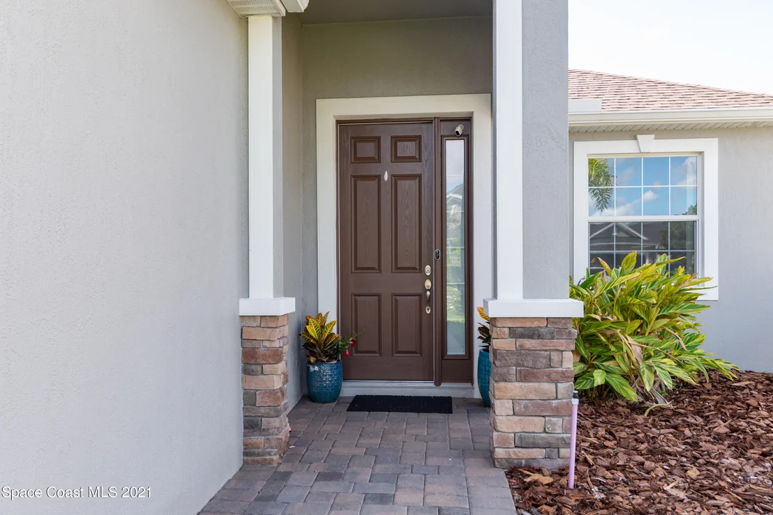 Photo of 2920 Casterton Drive