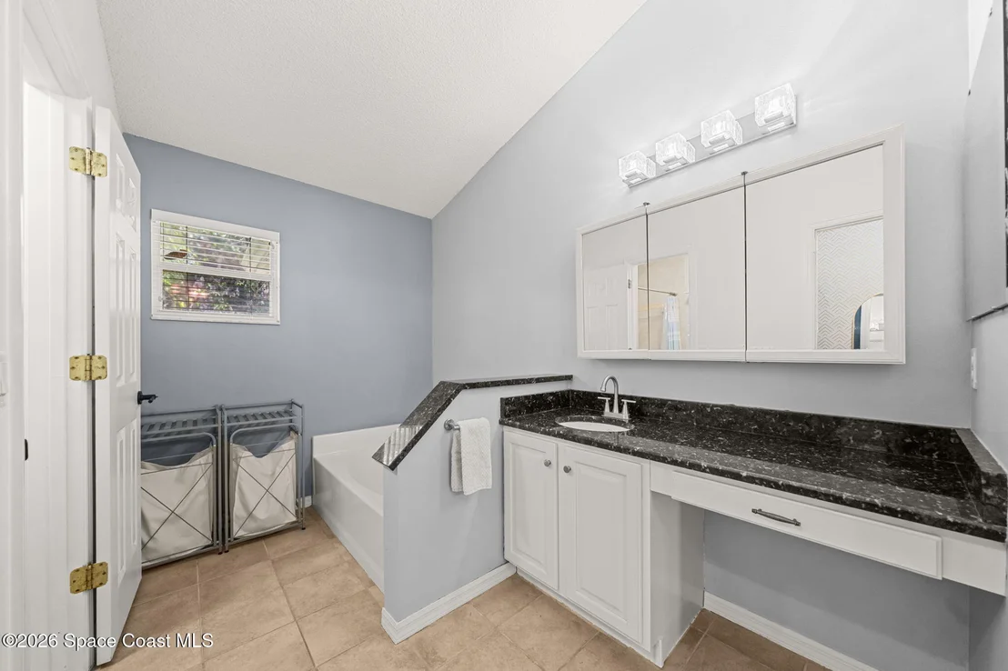 Photo of 3382 Lake View Circle