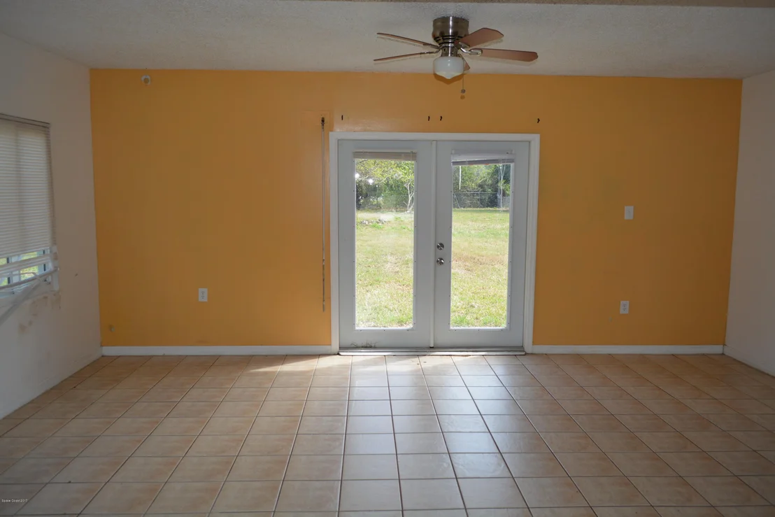 Photo of 1643 Fairfield Circle NE