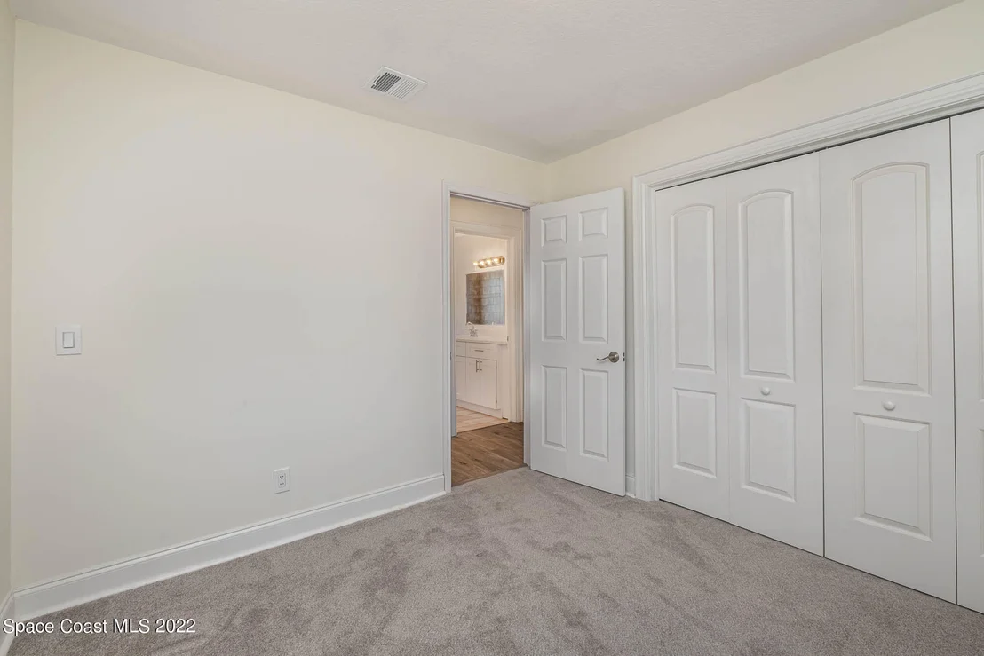 Photo of 9012 102nd Avenue