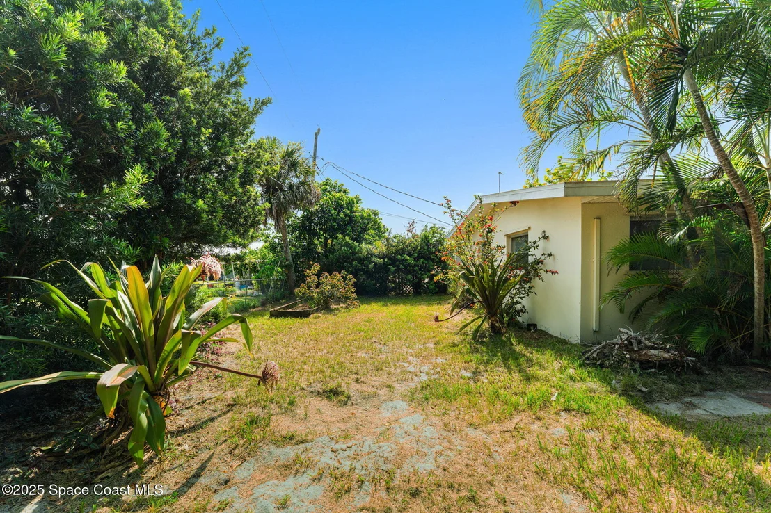 Photo of 215 Southgate Boulevard
