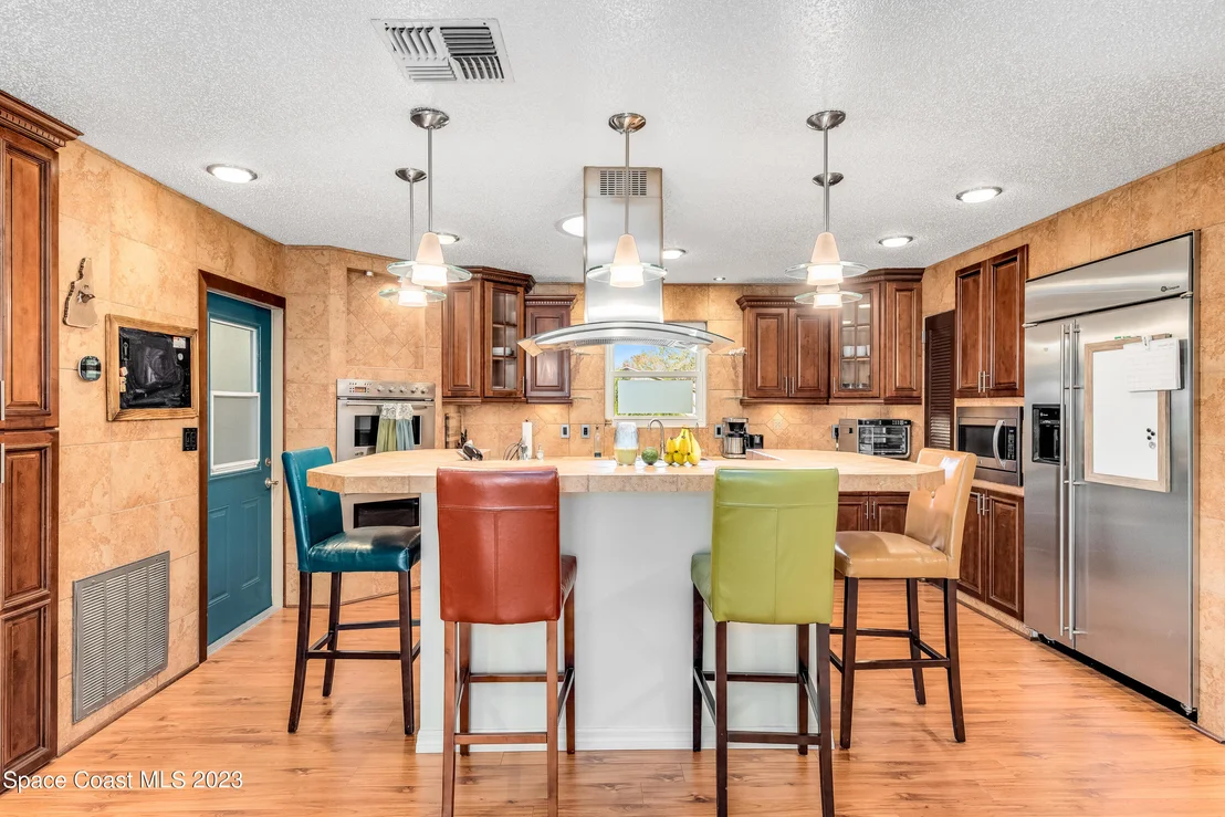 Photo of 2624 School Drive NE