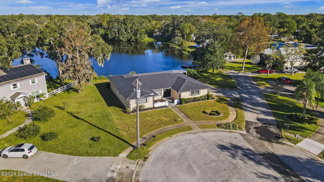 Photo of 4470 Bowstring Court