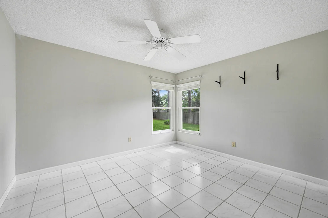 Photo of 1214 Foxfire Court
