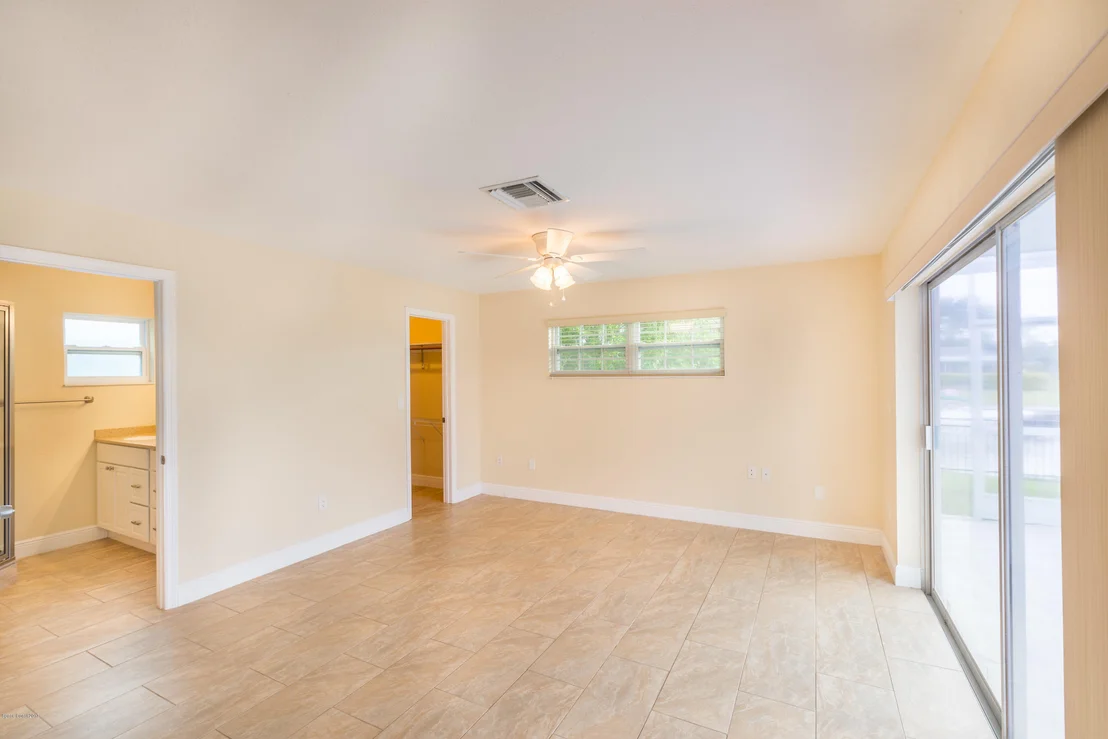 Photo of 507 Bahama Drive