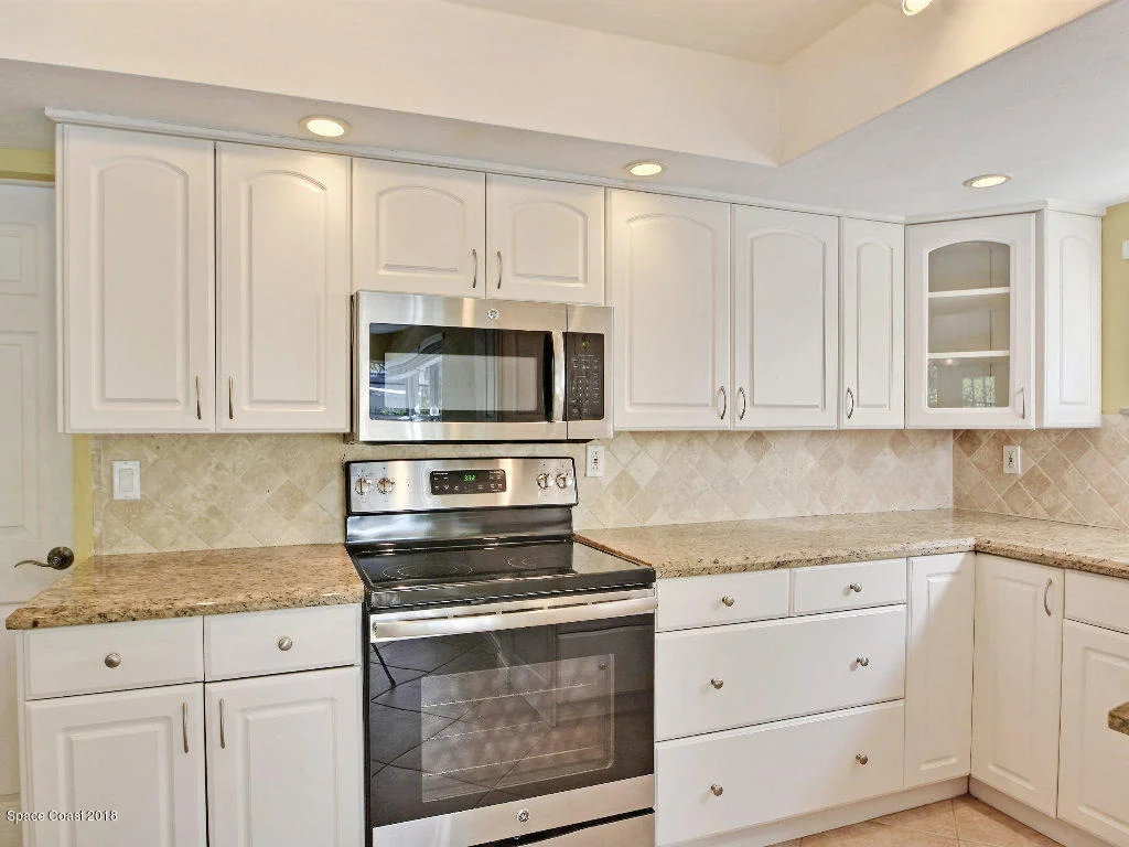 Photo of 663 Eugenia Road