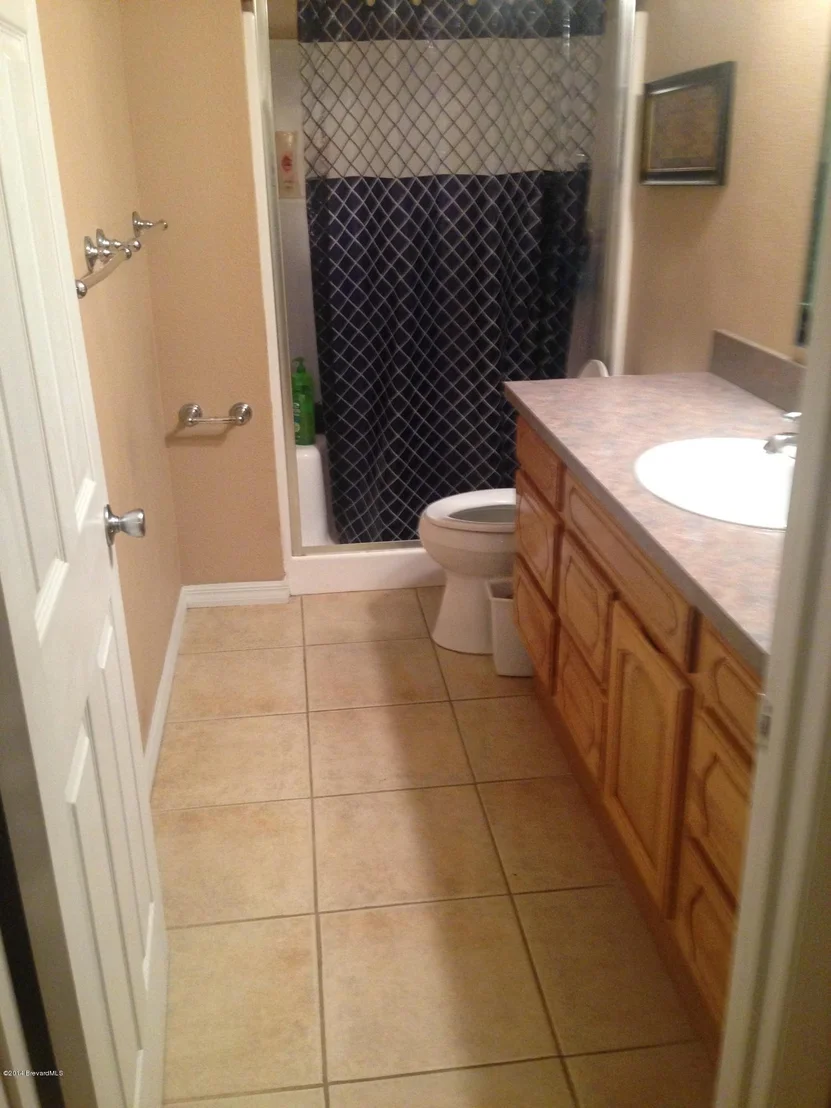 Photo of 906 Acacia Way