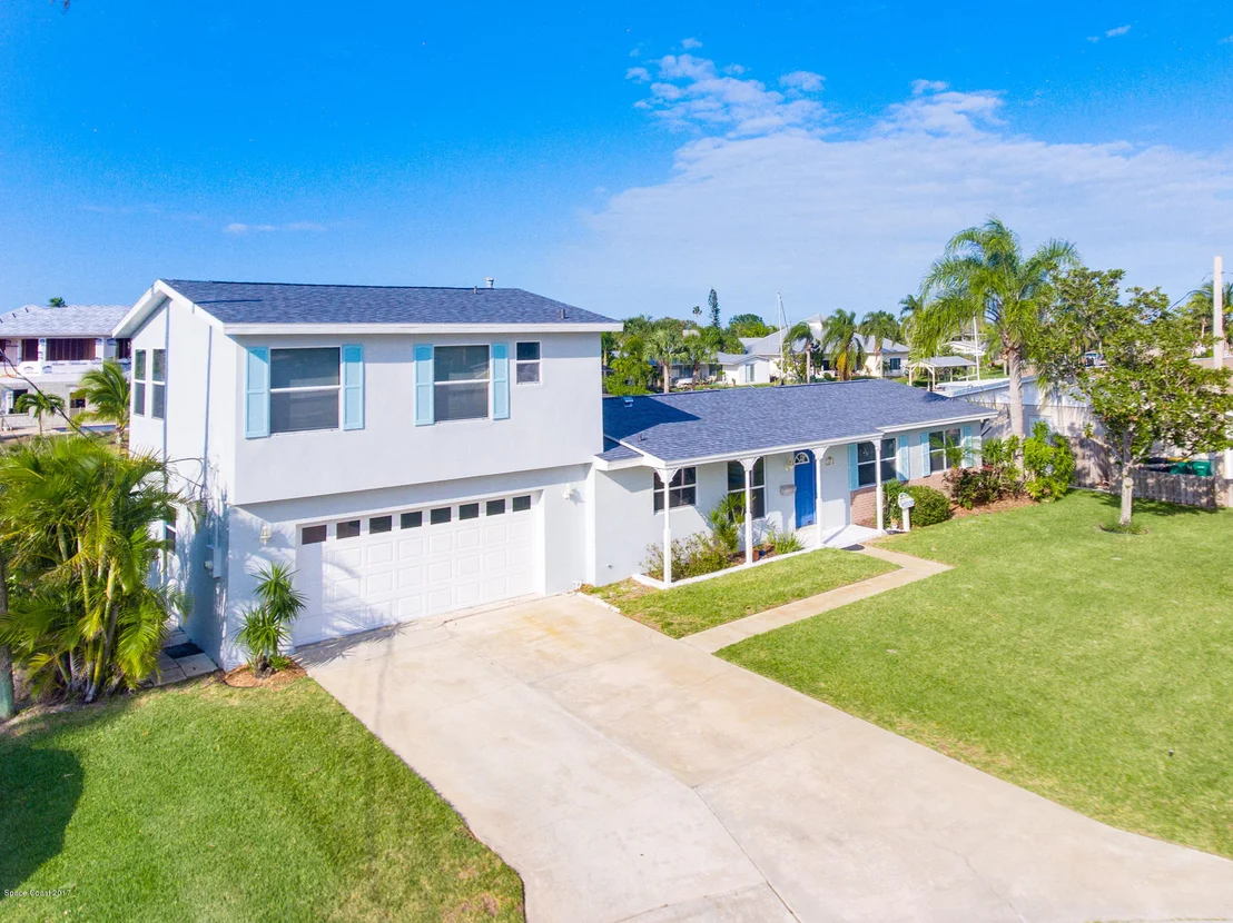 Photo of 485 Cardinal Drive