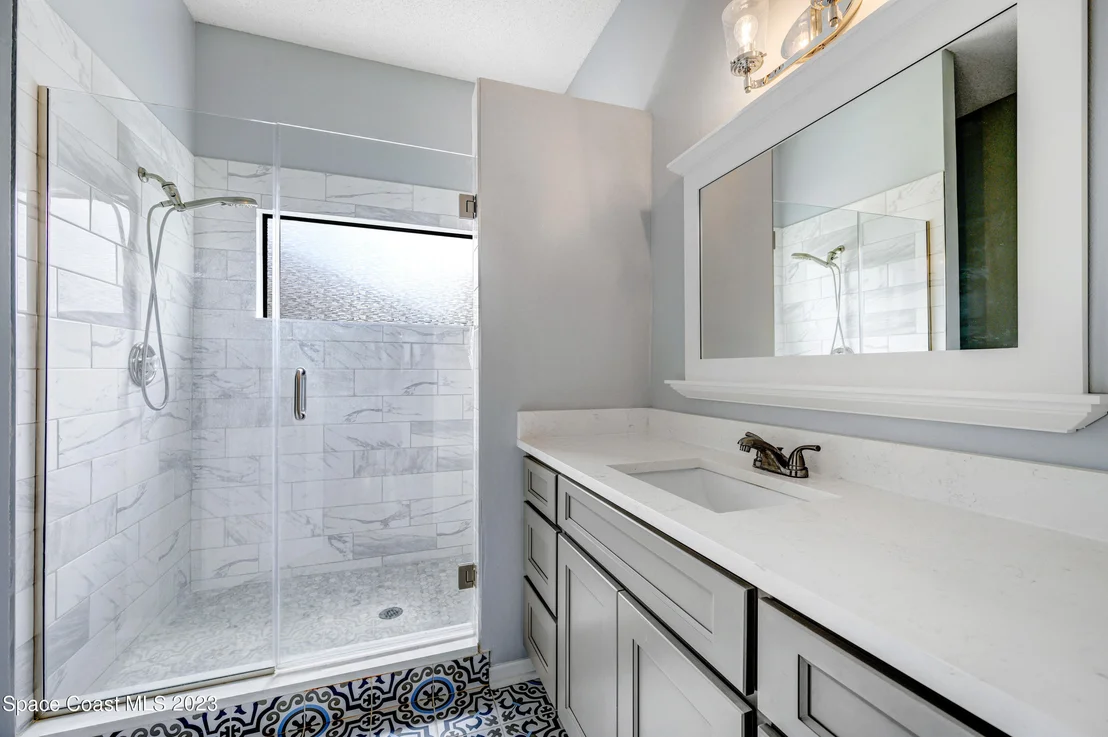 Photo of 1255 Walnut Court