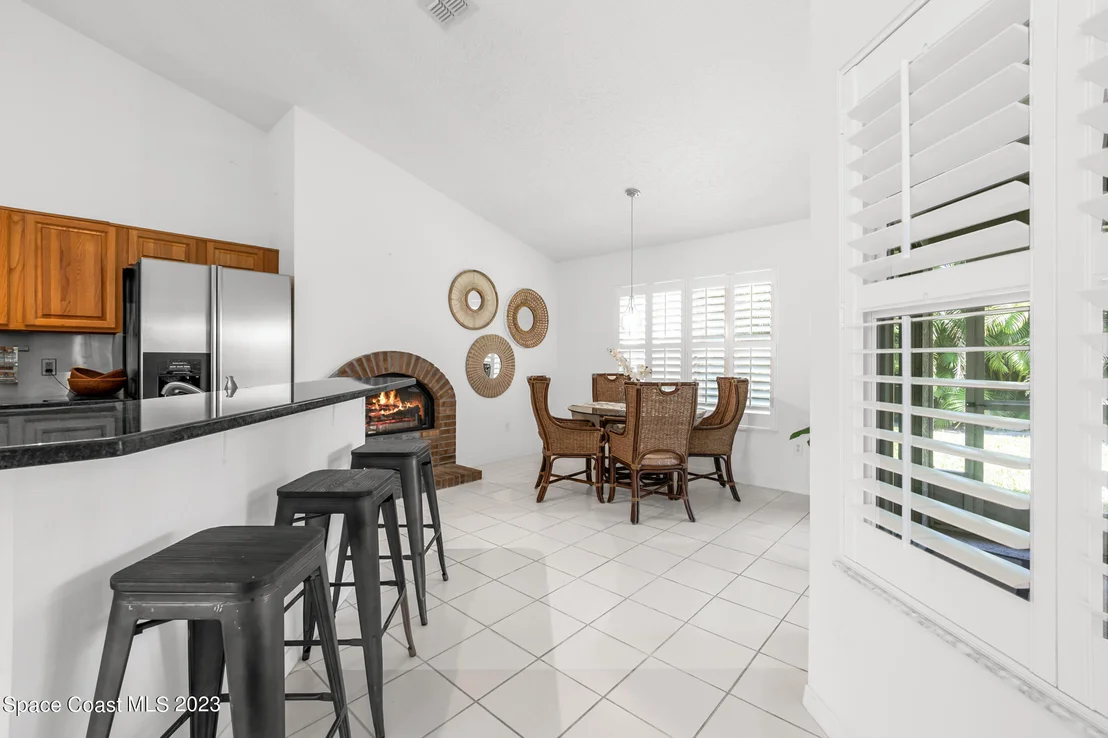 Photo of 580 Deerfield Drive