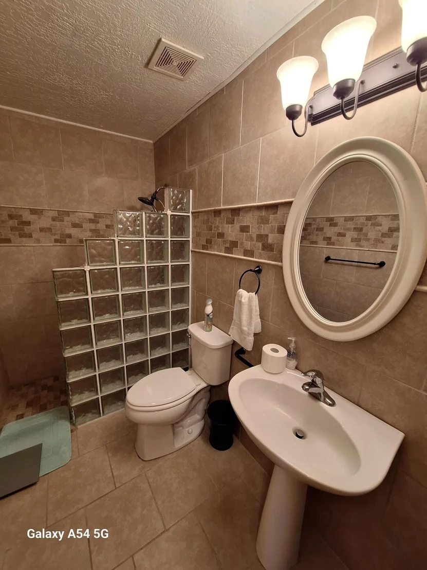 Photo of 4525 Seattle Street