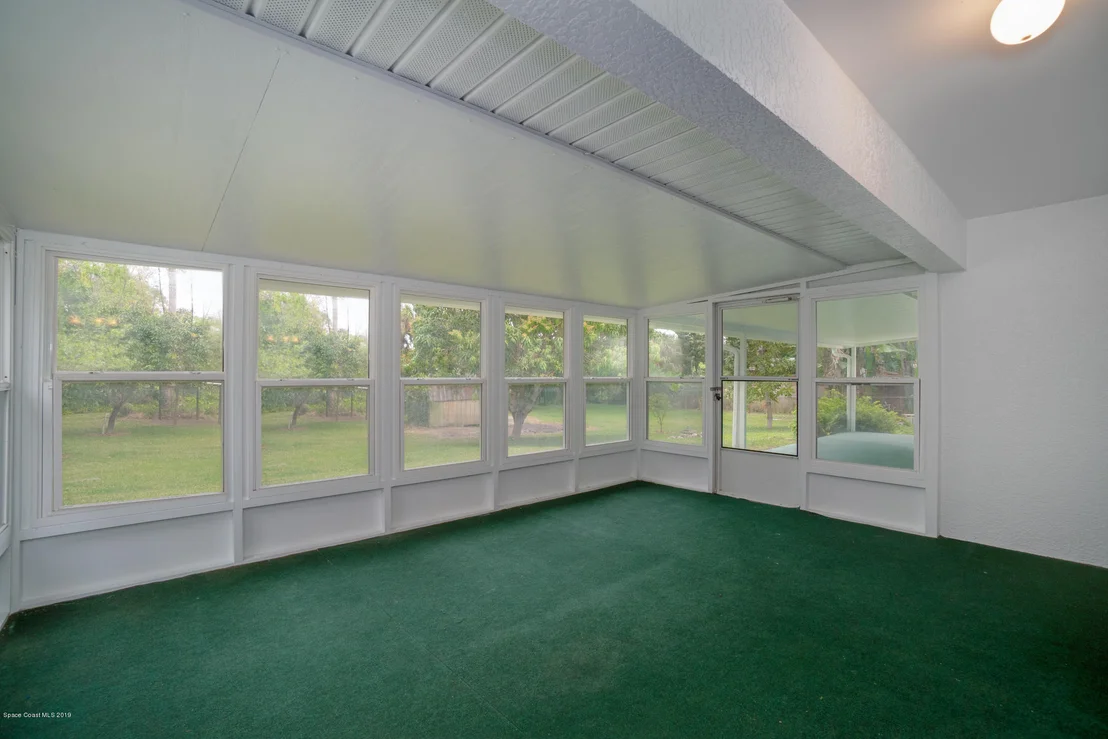 Photo of 720 Central Boulevard