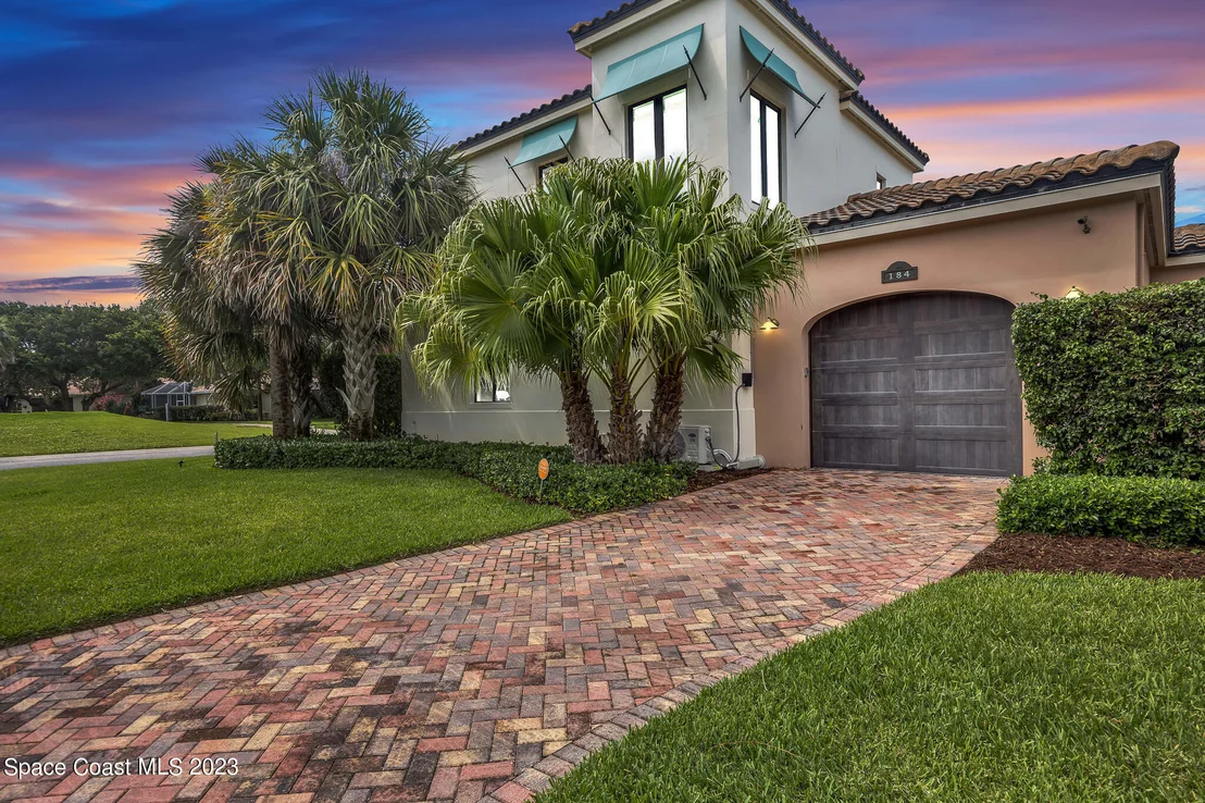 Photo of 184 Whaler Drive