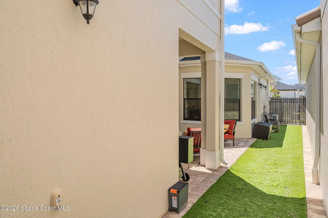 Photo of 8048 Gullen Drive