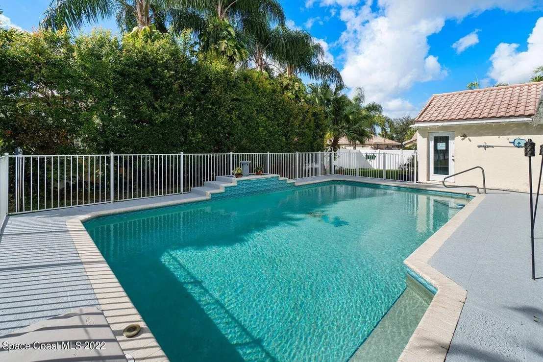 Photo of 8825 Spring Valley Drive