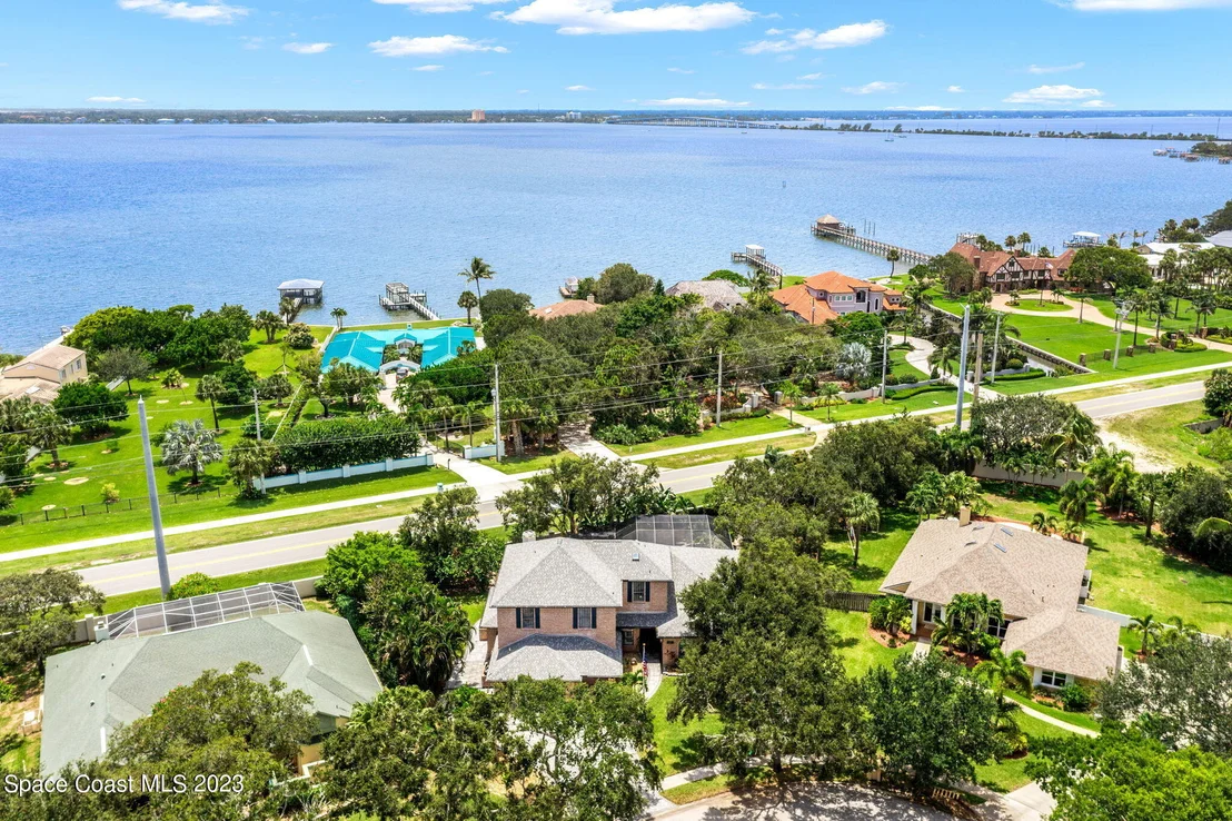 Photo of 891 Peregrine Drive
