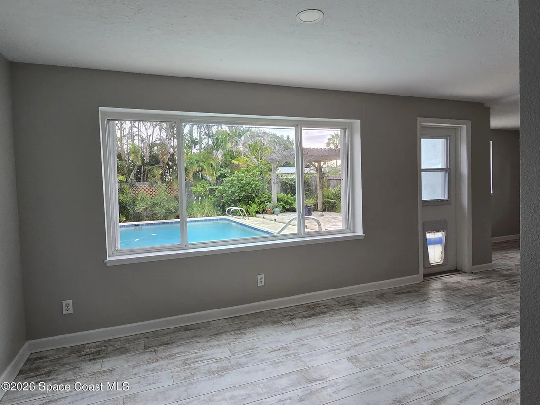 Photo of 340 Avenida Del Sol
