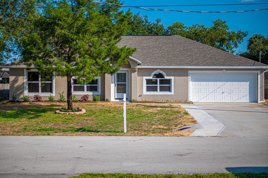 Photo of 6107 Corning Road