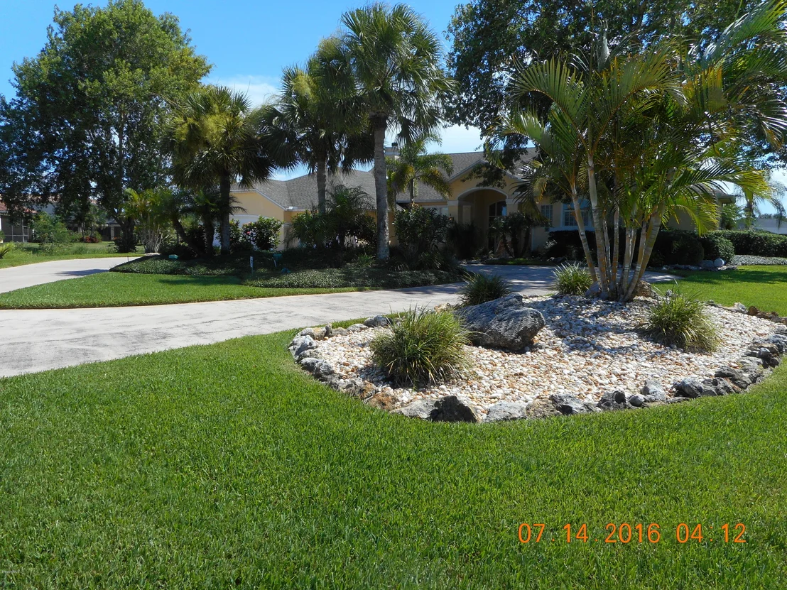 Photo of 897 Belmont Place