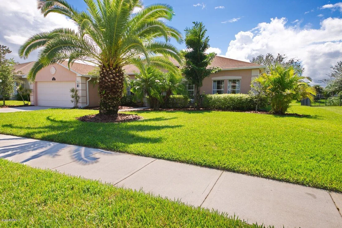 Photo of 5237 Indigo Crossing Drive