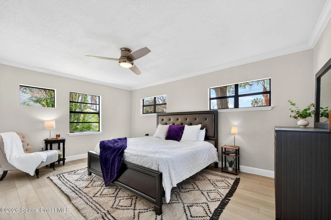 Photo of 7486 Livingstone Lane