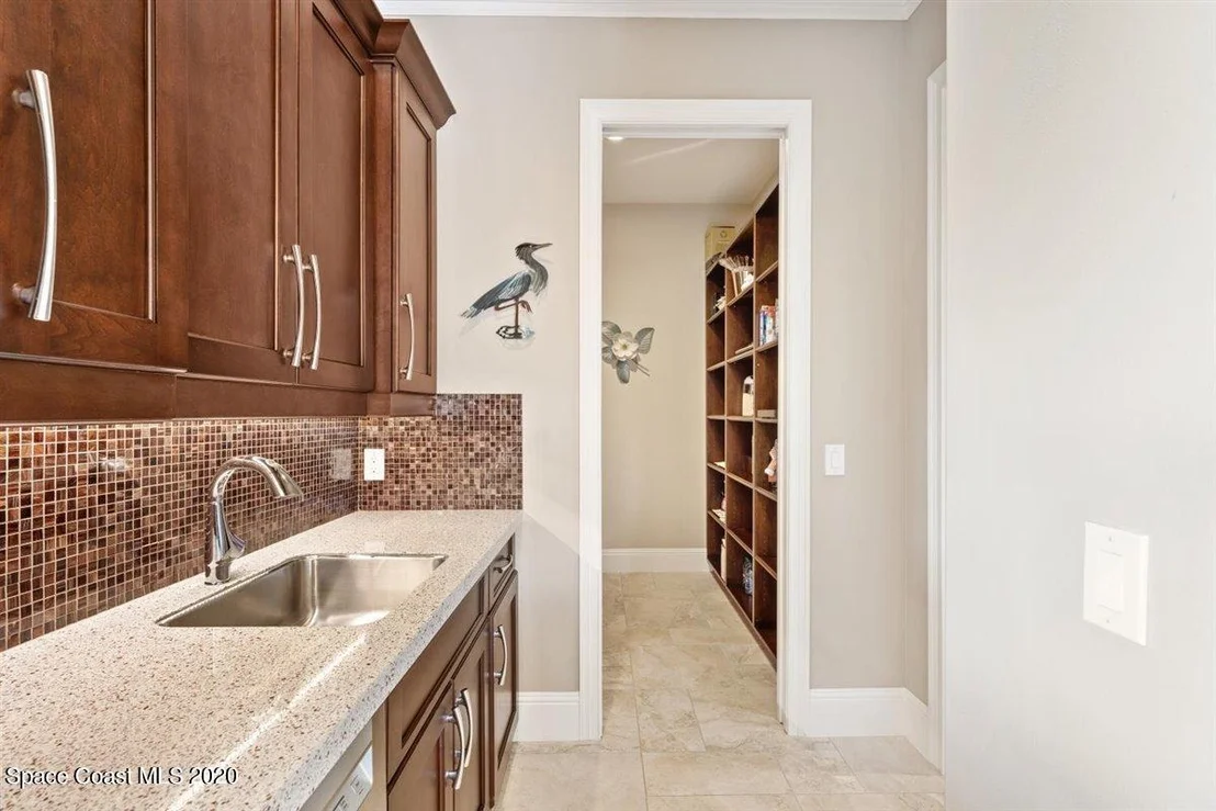 Photo of 924 Derby Lane