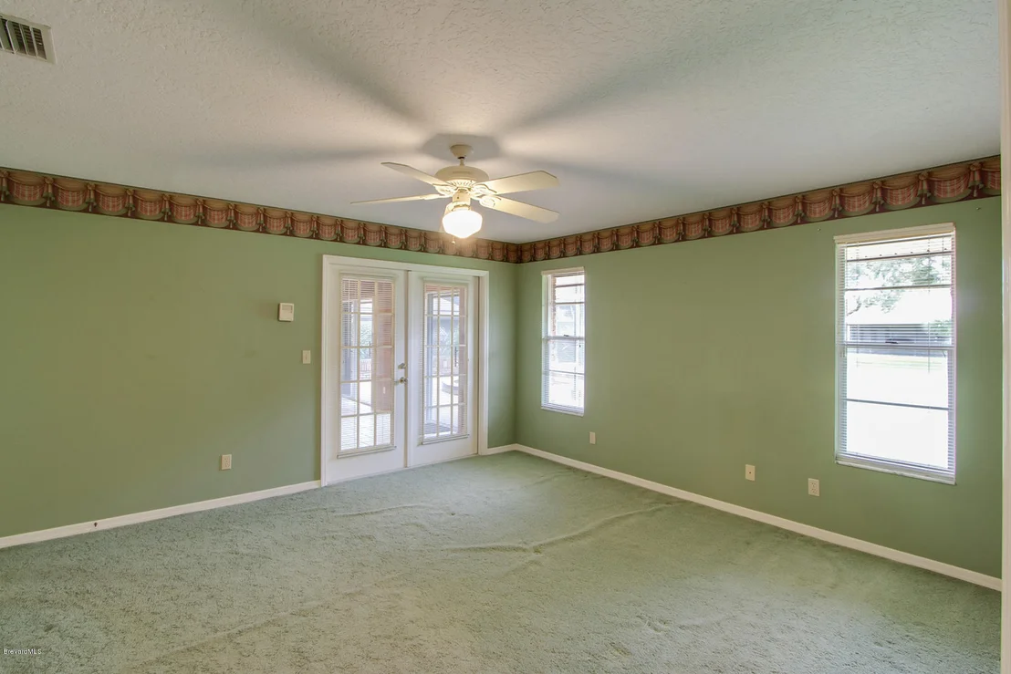 Photo of 1230 Silver Lake Drive