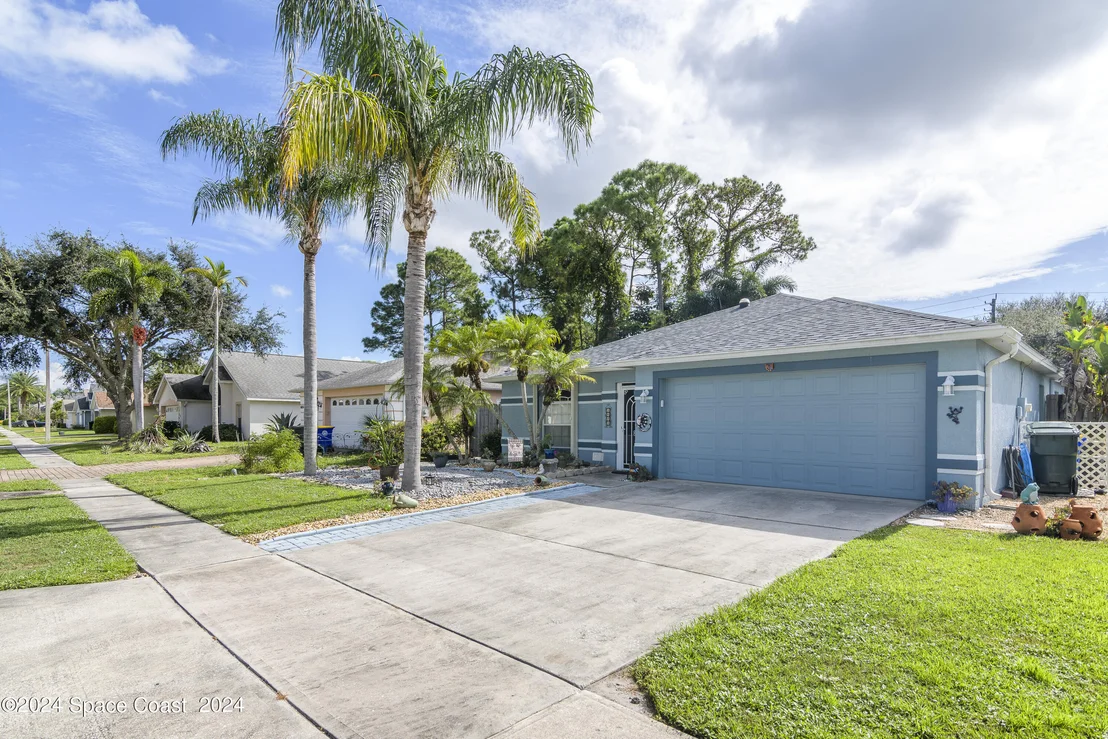 Photo of 1688 Silverado Drive