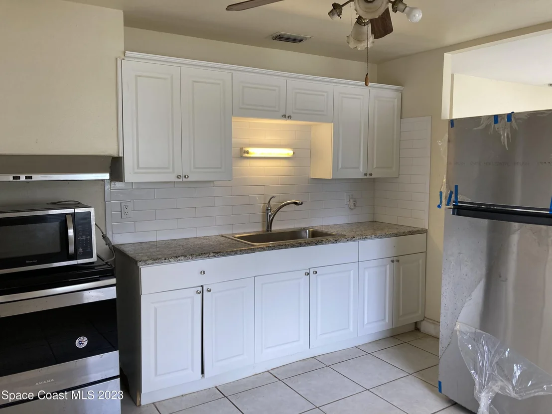 Photo of 2111 Warwick Road