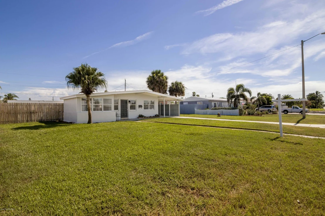 Photo of 120 Ocean Boulevard