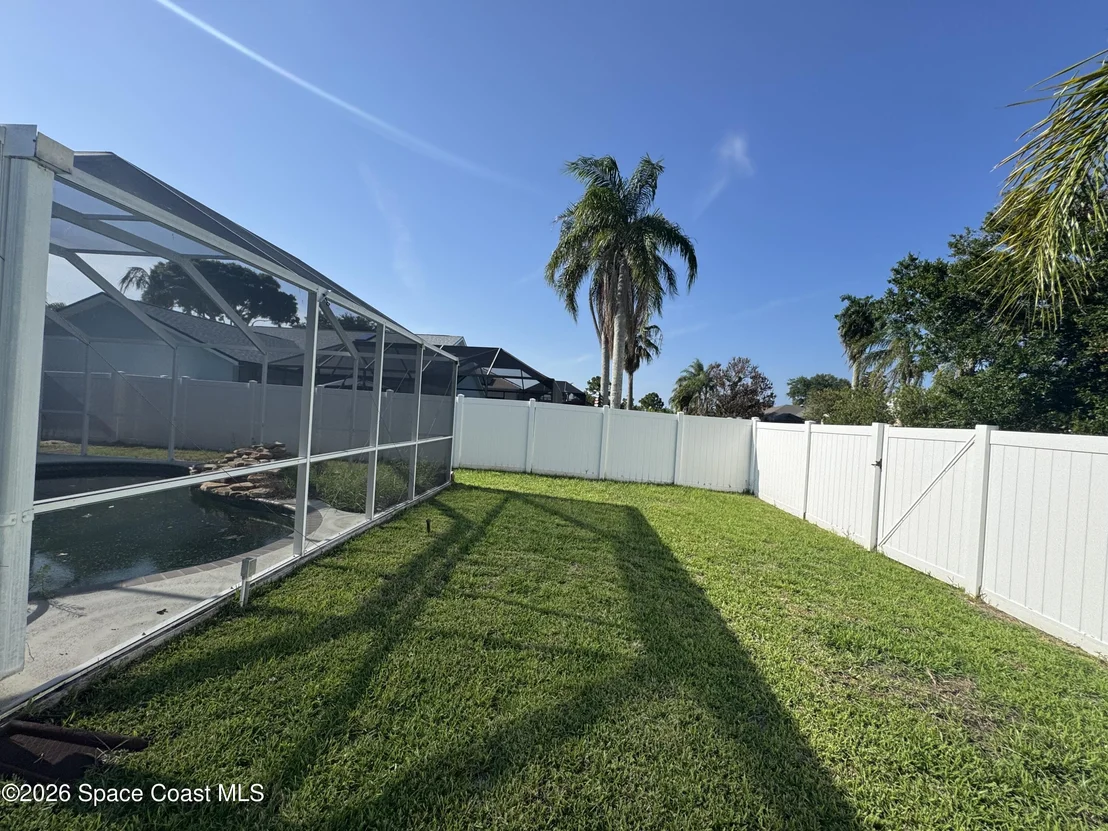 Photo of 5113 Cocoplum Avenue