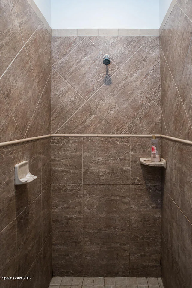 Photo of 5015 Timber Lane Drive