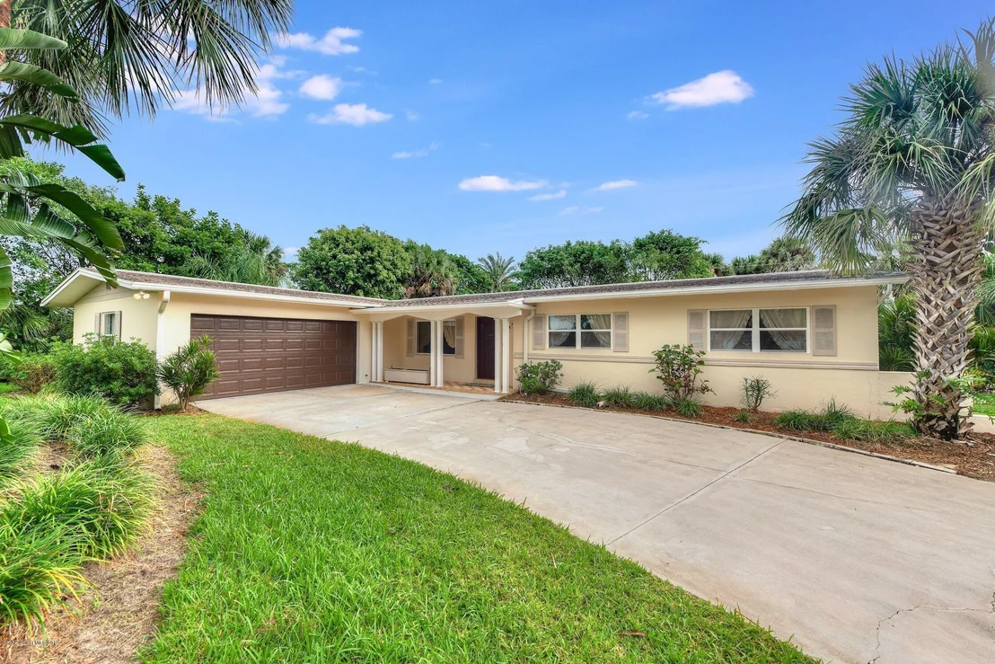 Photo of 307 Hibiscus Trail