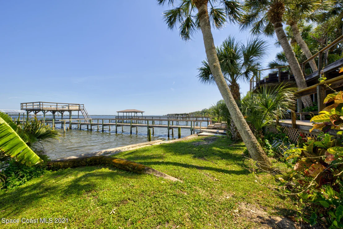 Photo of 2006 N Indian River Drive